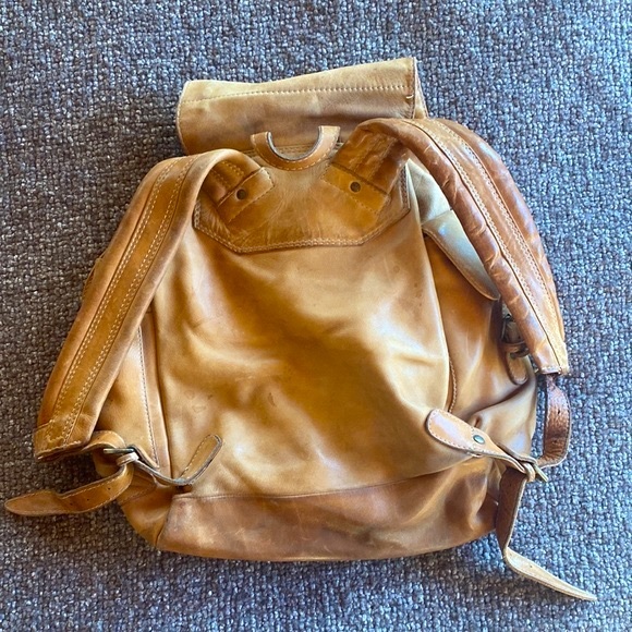 Vintage Leather Rucksack/Backpack - Picture 9 of 10